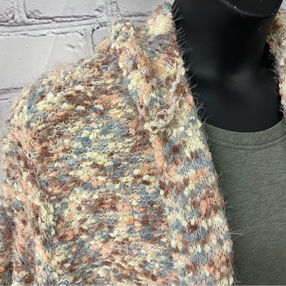 Love stitch cardigan sweater med/large - Picture 5 of 6